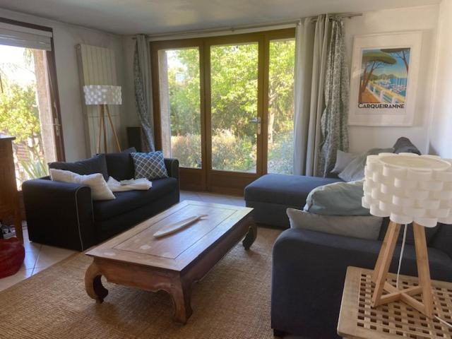 Joli Rez-De-Villa 80 M2 Proche Mer Carqueiranne Exteriér fotografie