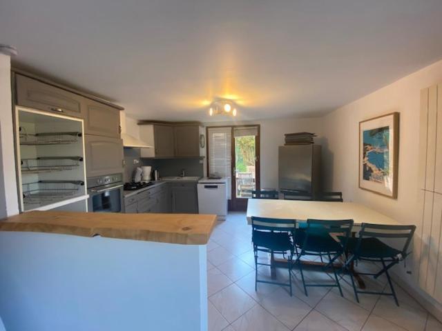 Joli Rez-De-Villa 80 M2 Proche Mer Carqueiranne Exteriér fotografie